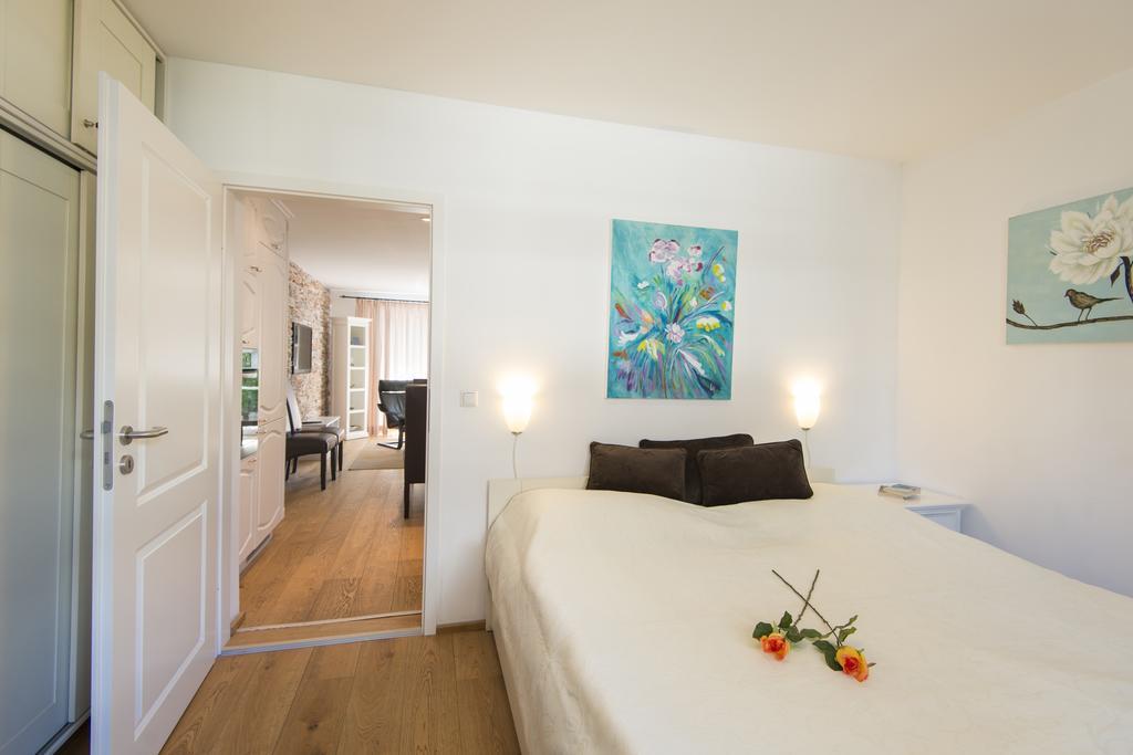 Apartment mit 4 Schlafzimmern und einem Balkon